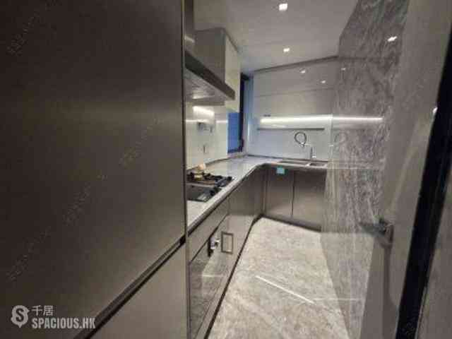 Wong Chuk Hang - The Southside Phase 3C Blue Coast II Tower 5 05
