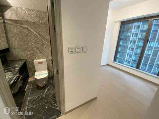 Wong Chuk Hang - The Southside Phase 3C Blue Coast II Tower 3 10
