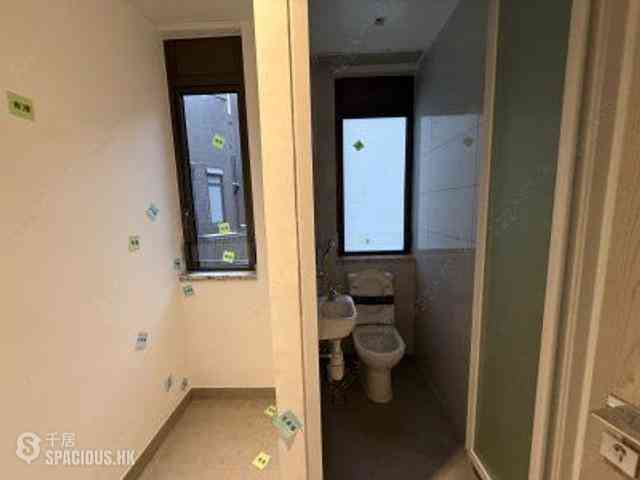 Wong Chuk Hang - The Southside Phase 3B Blue Coast 04