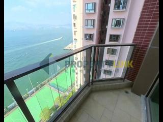 Kennedy Town - The Sail At Victoria 03