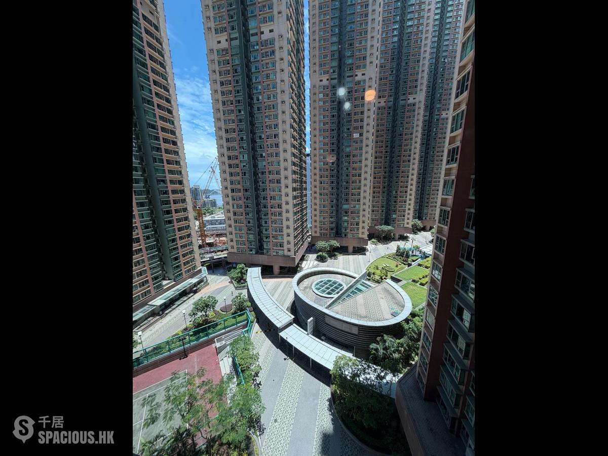 Tseung Kwan O - Park Central Phase 2 Block 12 01