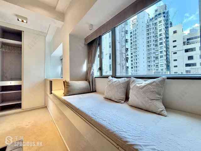 Mid Levels Central - The Rednaxela 36