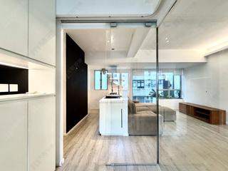 Mid Levels Central - The Rednaxela 11