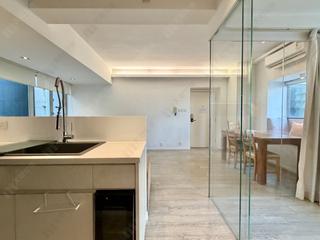 Mid Levels Central - The Rednaxela 17