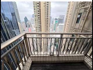 Wan Chai - The Zenith 03