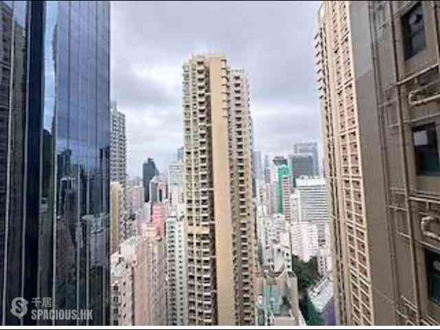 Wan Chai - The Zenith 09