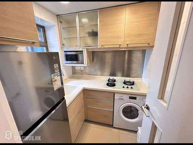 Wan Chai - The Zenith 11