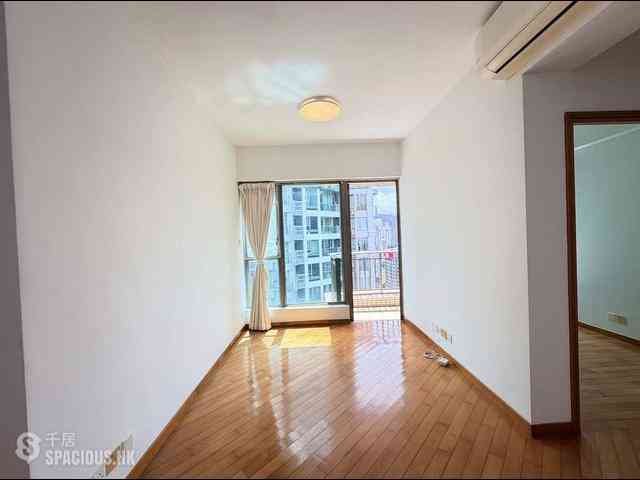 Wan Chai - The Zenith 02