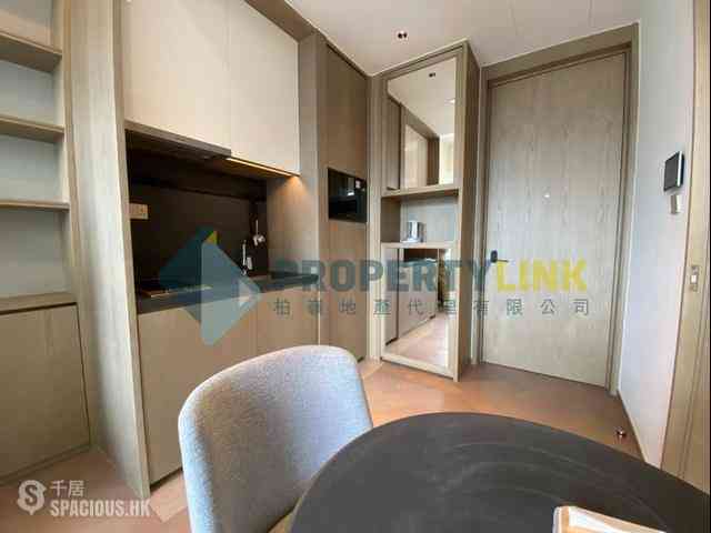 Central - Chancery House 05