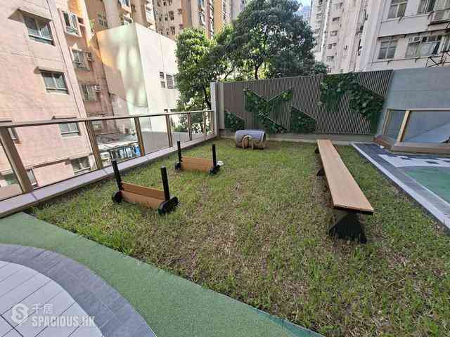 Sai Ying Pun - Des Voeux W Residence 10