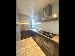 Wong Chuk Hang - The Southside Phase 3B Blue Coast Tower 1B 07