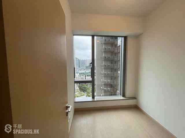 Wong Chuk Hang - The Southside Phase 2 La Marina 03