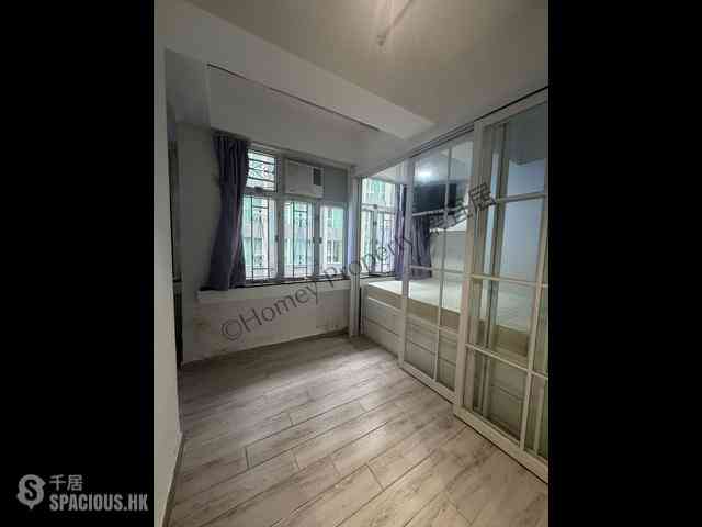 Tsim Sha Tsui - Long Kee Mansion 06