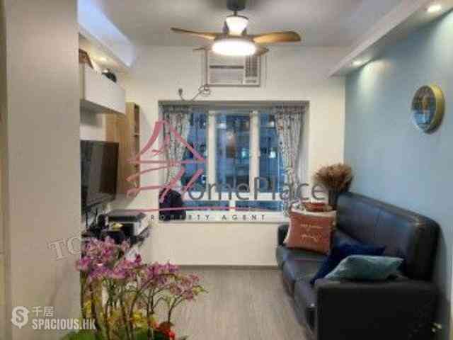 Mid Levels Central - Maxluck Court 01