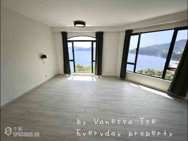 Clear Water Bay - Silver Fountain Terrace 06