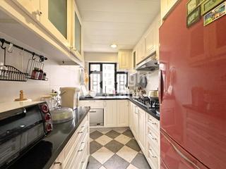 Mid Levels West - Kingsford Height 14