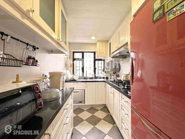 Mid Levels West - Kingsford Height 14