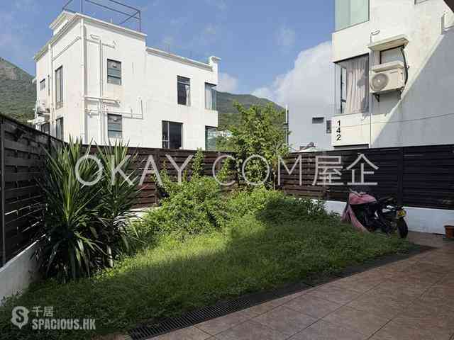 Clear Water Bay - Sheung Sze Wan 12