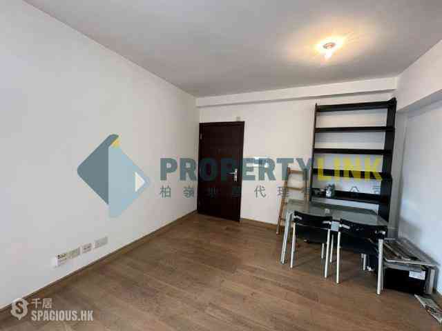 Soho - Centrestage 10