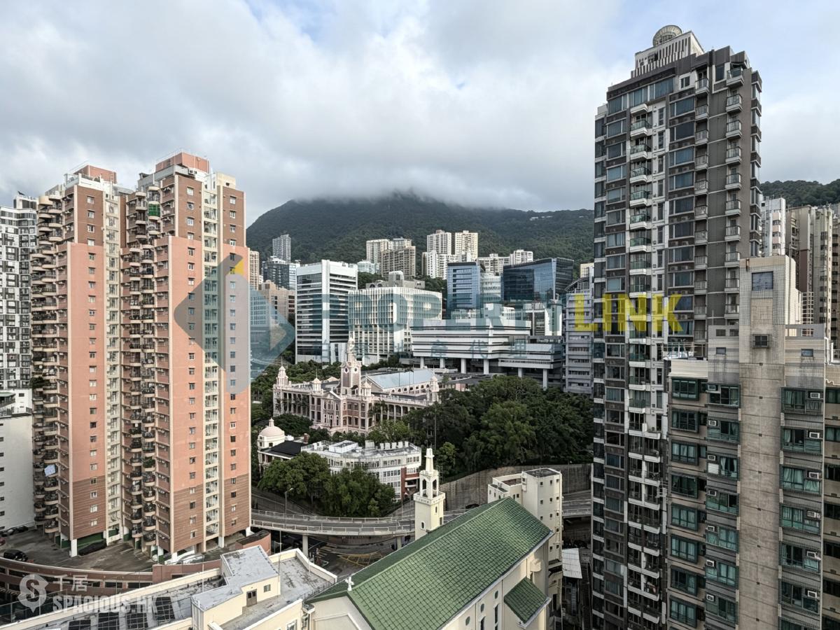 Shek Tong Tsui - Novum West 01