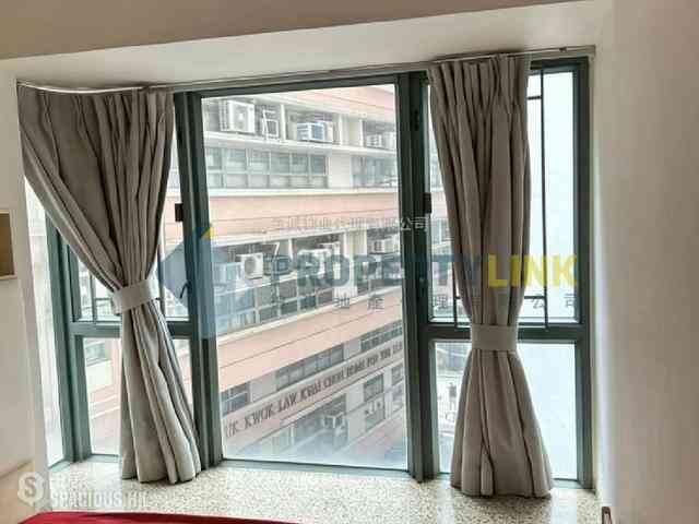 Sheung Wan - Queen's Terrace 03