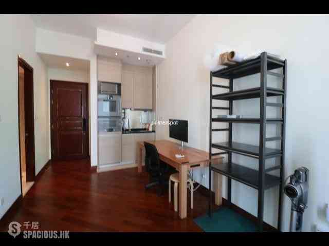 Wan Chai - The Avenue Phase 2 05