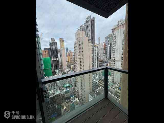 Sai Ying Pun - Two・Artlane 13