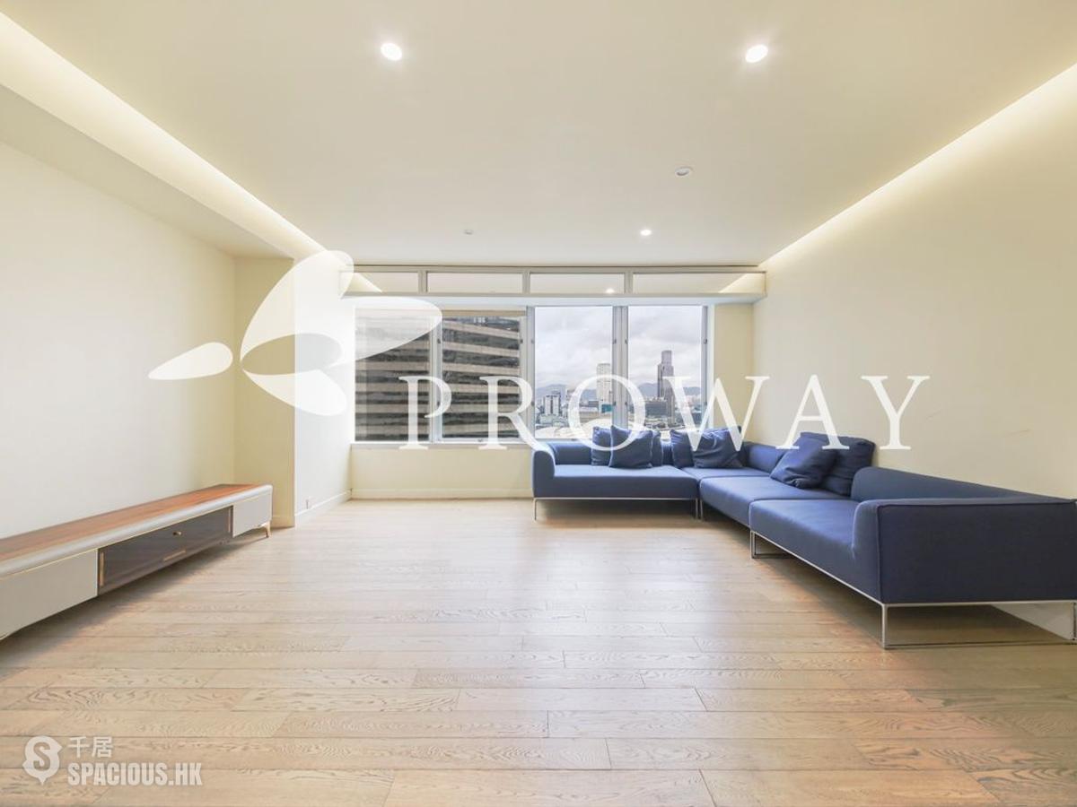Wan Chai - Convention Plaza Apartments 01