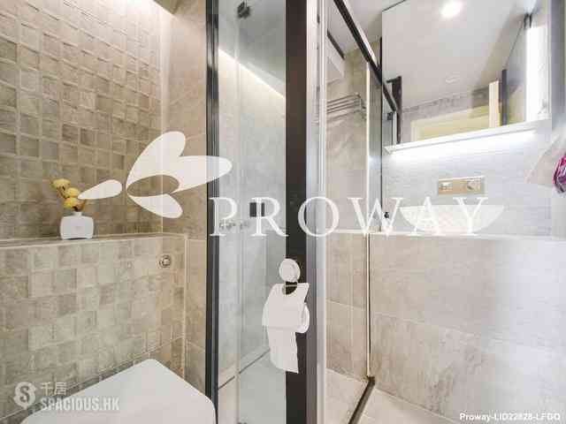 Wan Chai - Convention Plaza Apartments 12