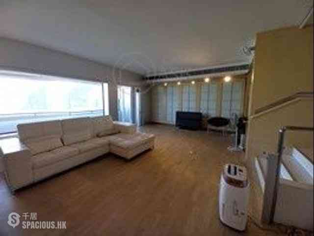 Mid Levels Central - Garden Terrace 03