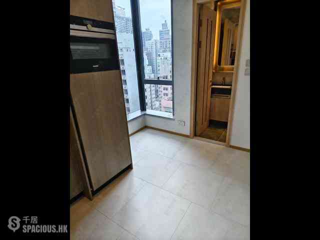 Sai Ying Pun - 9 Eastern Street 02