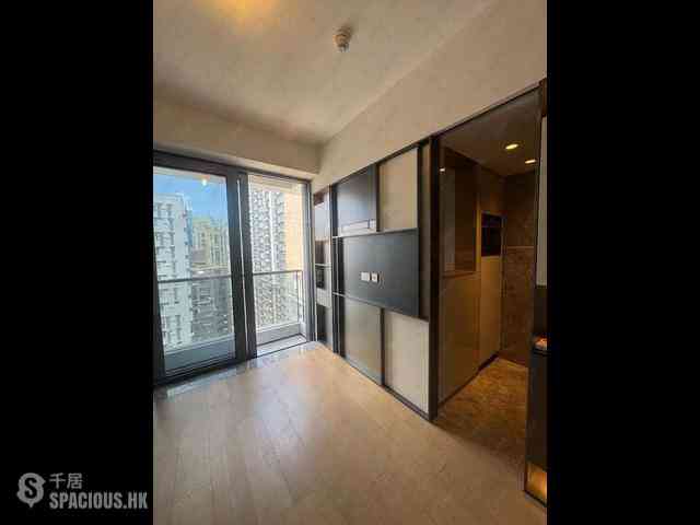 Sai Ying Pun - 15 Western Street 04