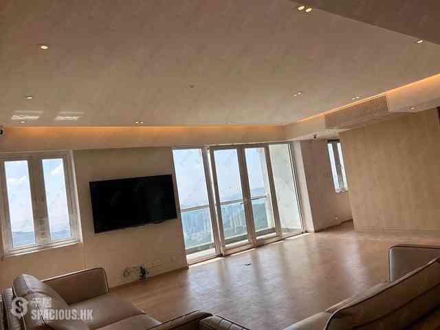 The Peak - Villa Verde Block A 02
