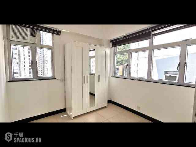 Happy Valley - Fung Woo Building 05