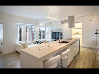 Mid Levels Central - Woodlands Terrace 02