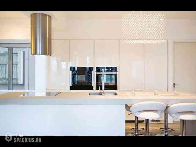 Mid Levels Central - Woodlands Terrace 05