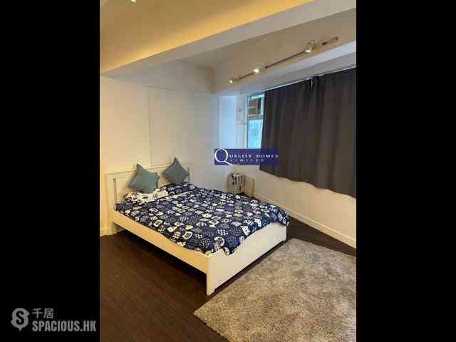 Central - 68 Hollywood Road 01