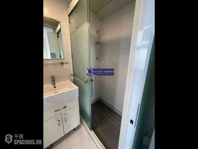Sai Ying Pun - Connaught Garden Block 2 04
