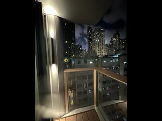 Sai Ying Pun - Des Voeux W Residence 02