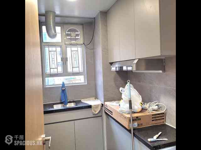 North Point - Kiu Kwan Mansion Block A 07