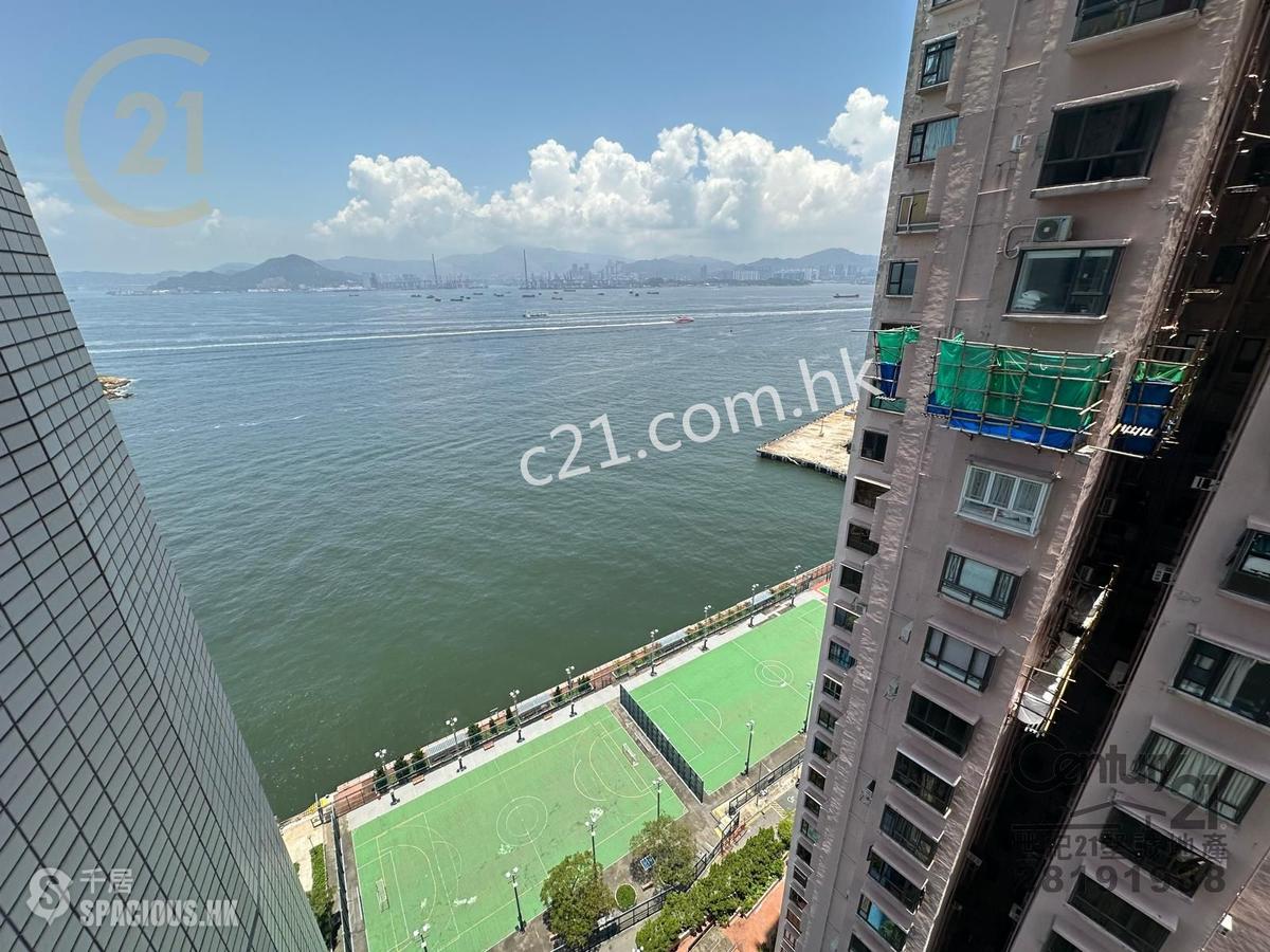Kennedy Town - The Sail At Victoria 01