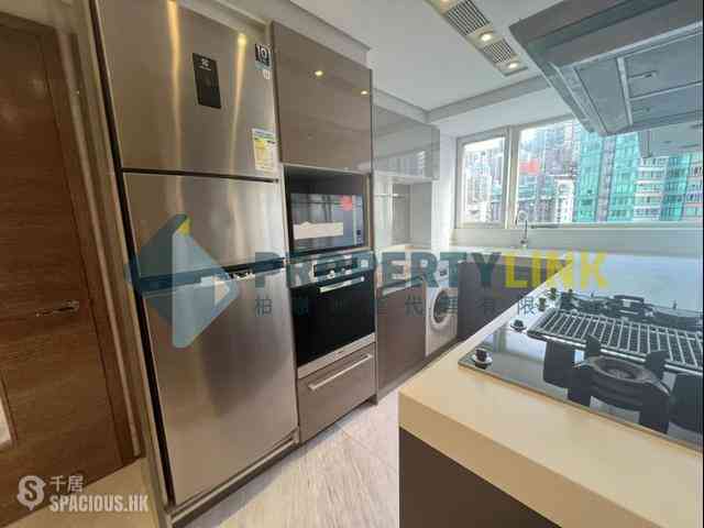 Soho - Centrestage 15