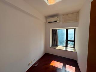 West Kowloon - The Arch Star Tower (Block 2) 04