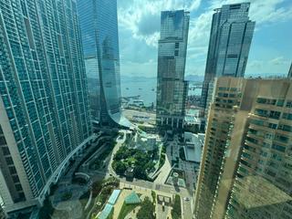 West Kowloon - The Arch Star Tower (Block 2) 09