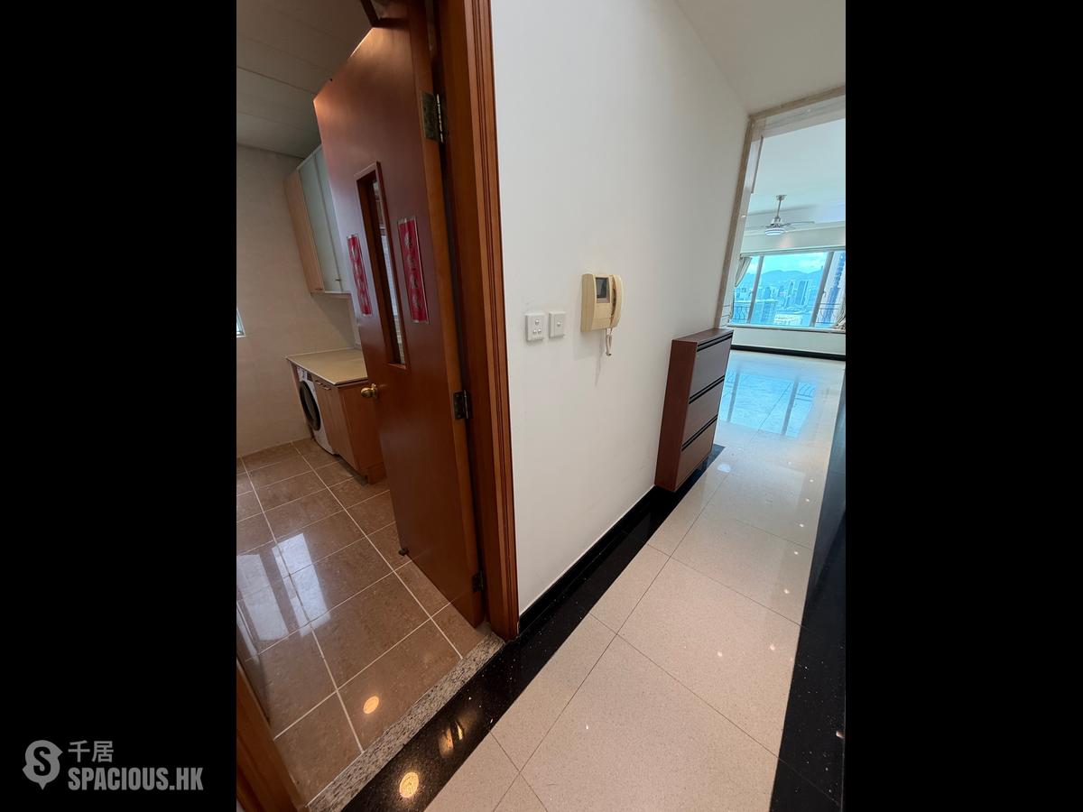 West Kowloon - Sorrento 01