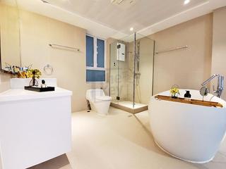 Mid Levels Central - Kam Yuen Mansion 03