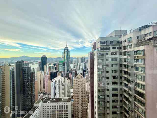 Mid Levels Central - The Grand Panorama 02