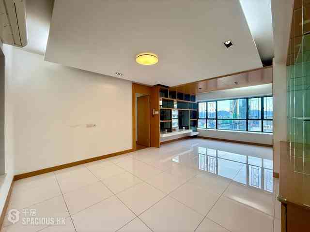 Mid Levels Central - The Grand Panorama 04