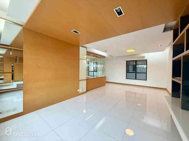 Mid Levels Central - The Grand Panorama 07
