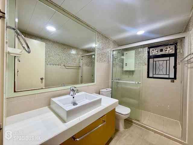 Mid Levels Central - The Grand Panorama 15